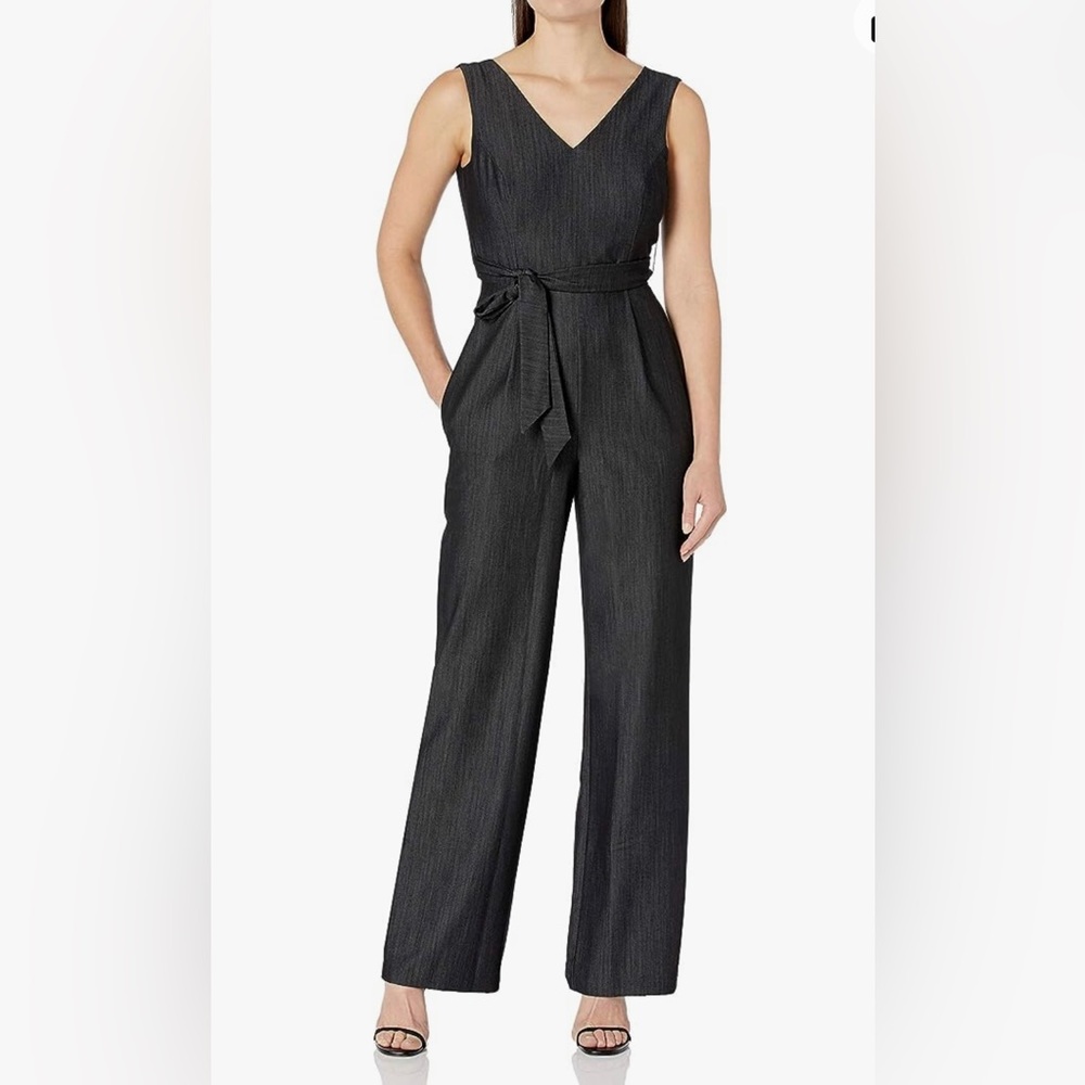 Calvin Klein womens Sleeveless V Neck Jumpsuit With Self Sash Waist 2P